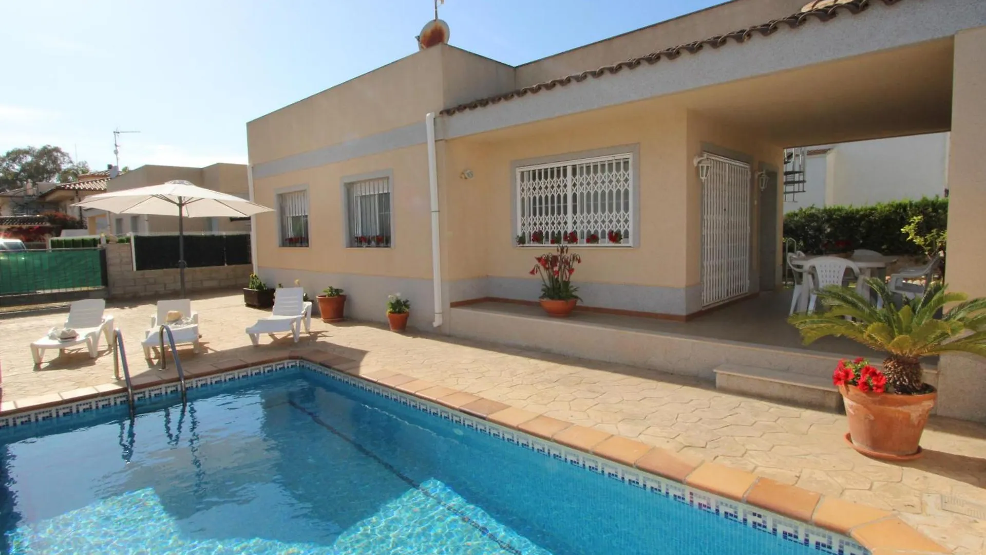 فيلا Casa Cerca Del Mar Con Piscina Privada, Wifi Gratis, Aire Acondicionado Opcional, Admite Mascotas - Es-184-43 ريومار بيت للعطل